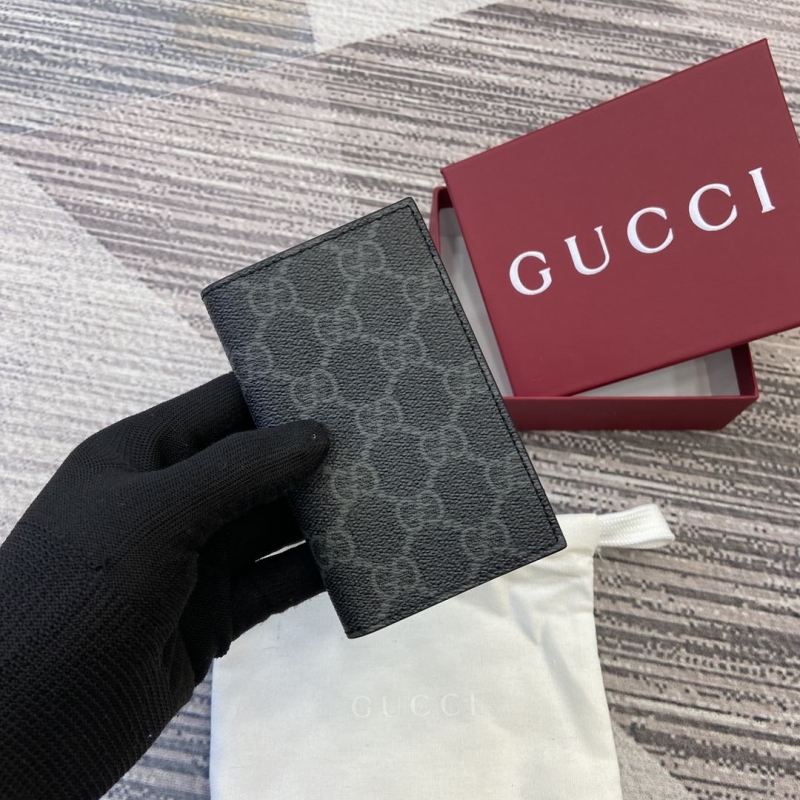 G*u*i wallets & purse
